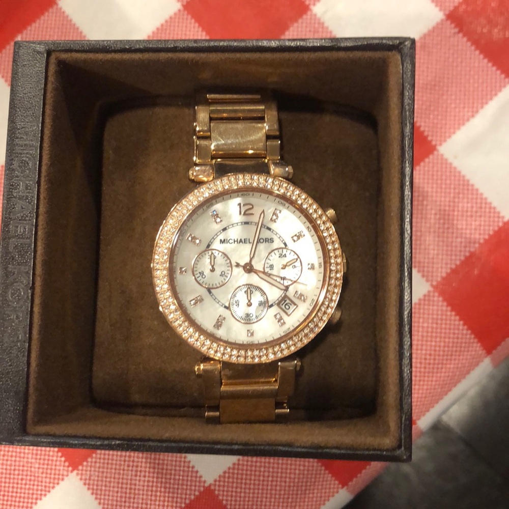 Micheal Kors watch -Women